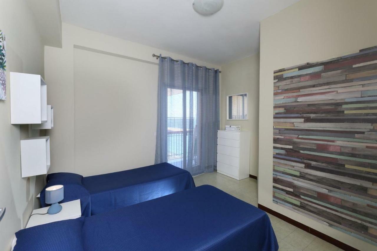 Il Cavalluccio Marino Apartment Santa Teresa Di Riva Ngoại thất bức ảnh