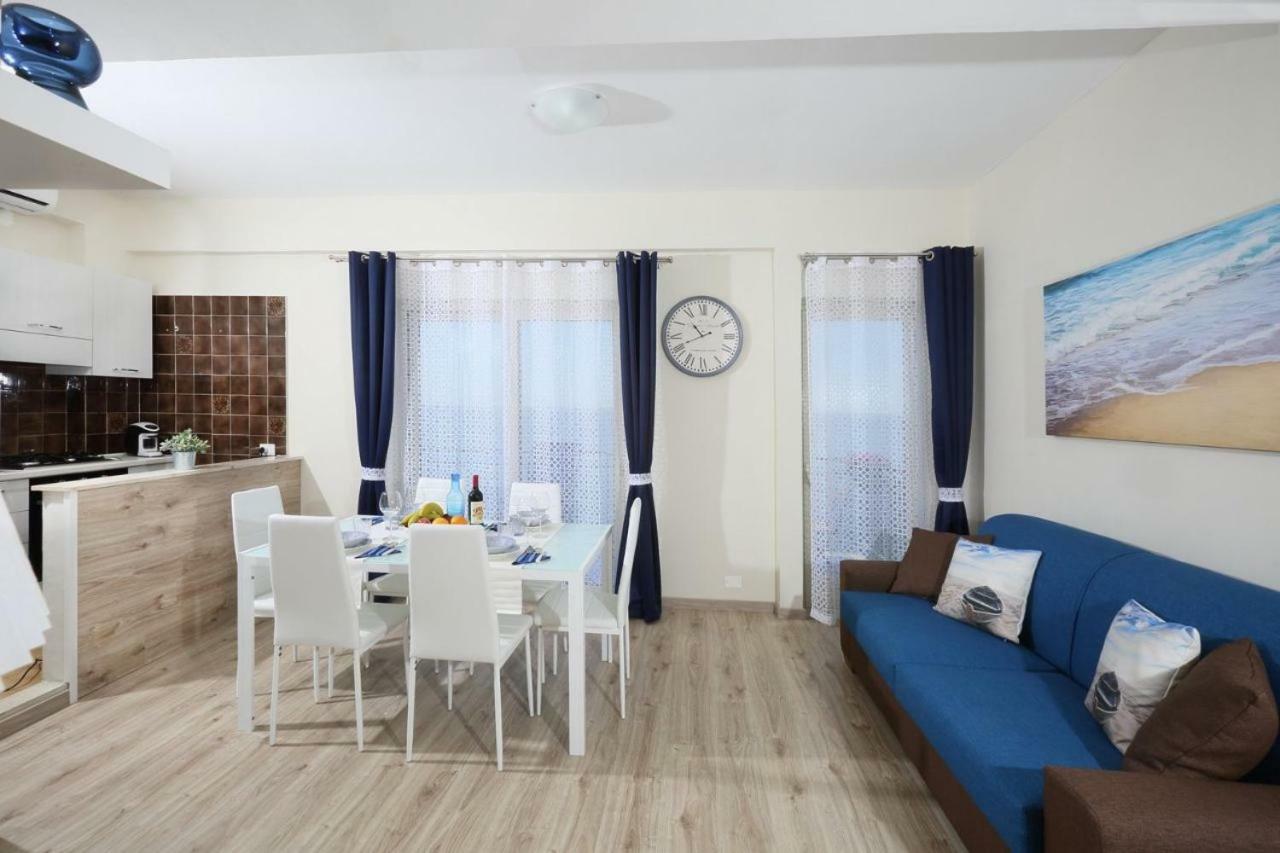 Il Cavalluccio Marino Apartment Santa Teresa Di Riva Ngoại thất bức ảnh